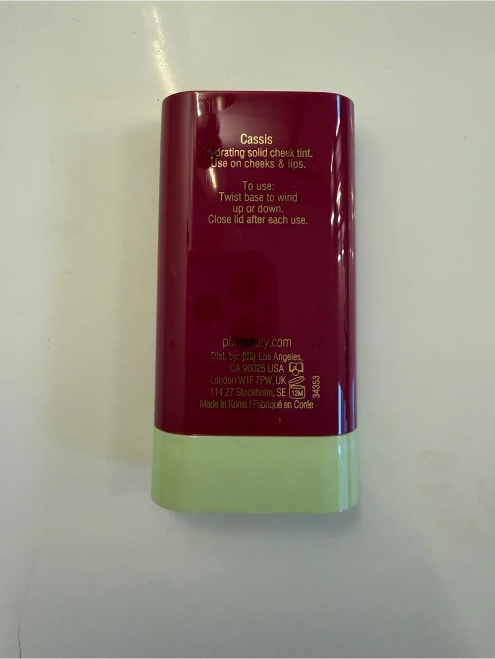 PIXIE On-the-Glow Blush - Cassis